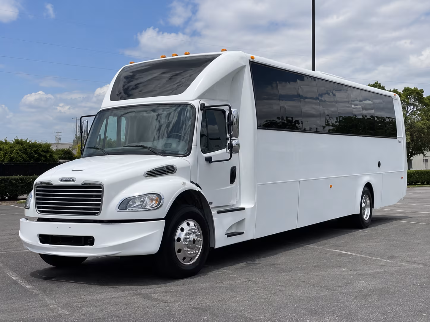 25 Passenger Party Bus