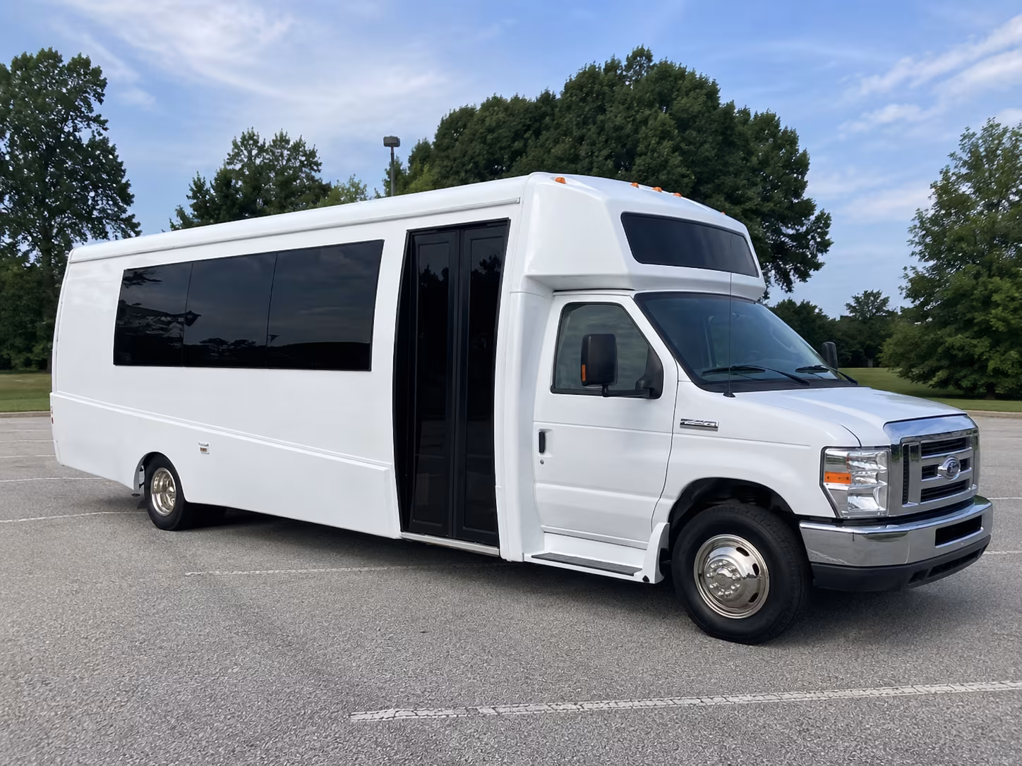Compton Winery Tour & Pub Crawl Transportation