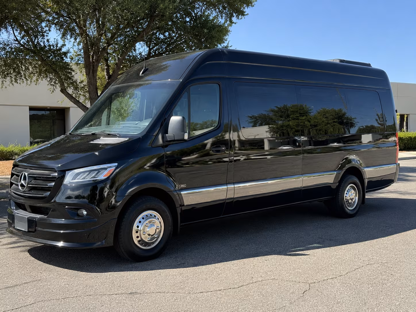 Inglewood Corporate Transportation pickup coordination