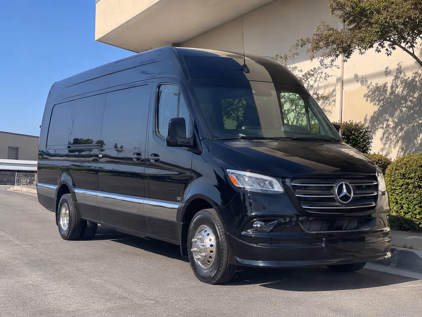 Los Angeles Corporate Event Transportation
